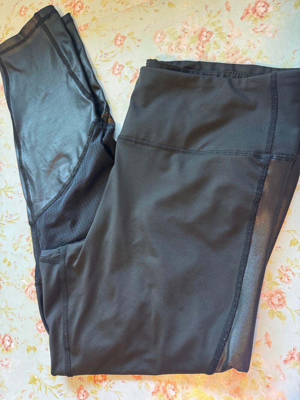 BCBG Max Azria XL Womens Textured Sheer Black Leggings Mesh Panels Coated Shine